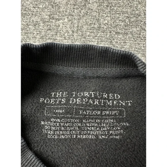 Womens Graphic Taylor Swift The Tortured Poets Department Black Crewneck, Size L - Picture 5 of 7